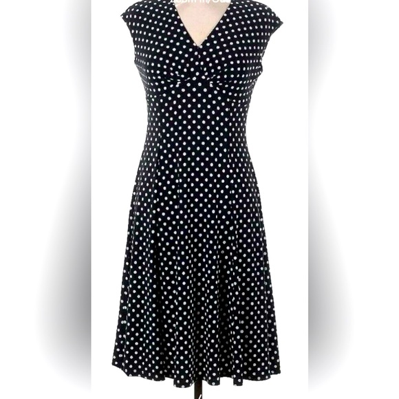 Chaps Women's Black/White Polyester Round Neck Short Sleeve Knee Length Dress-XS - Picture 1 of 9